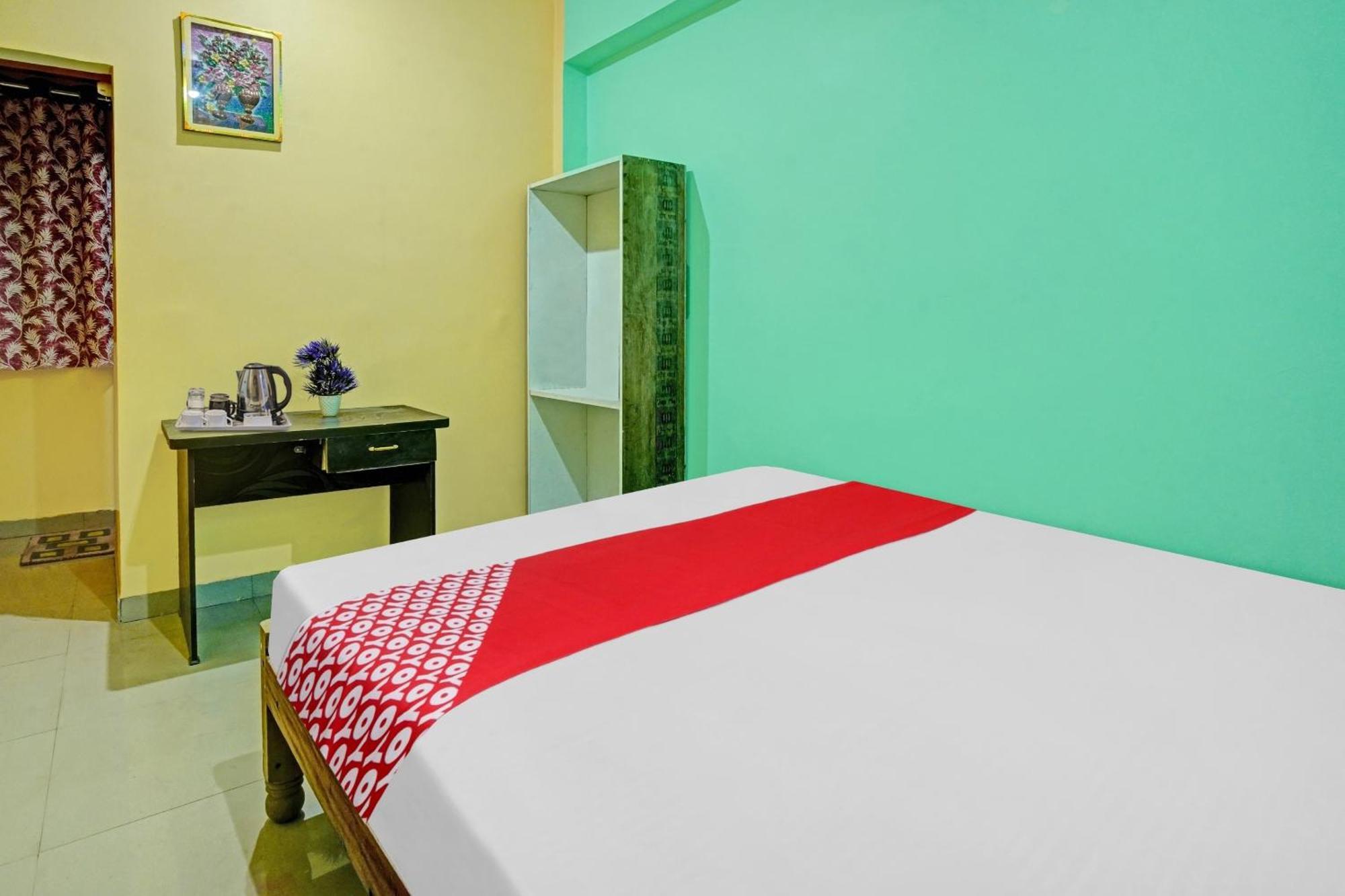 Flagship Hotel Sneh Inn Rms Colony Patna  Bagian luar foto